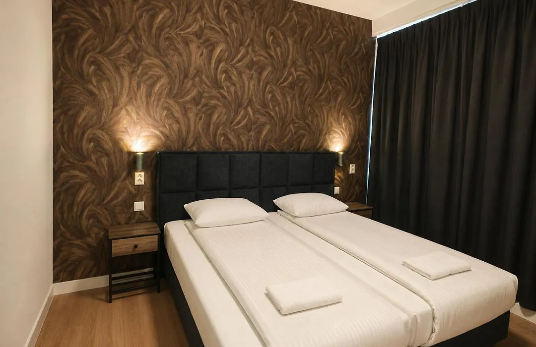 Hotel Holland Lodge-1